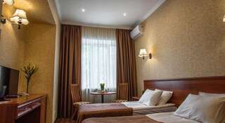 Гостиница Arbat Балаково Стандартный двухместный номер с 2 отдельными кроватями-5